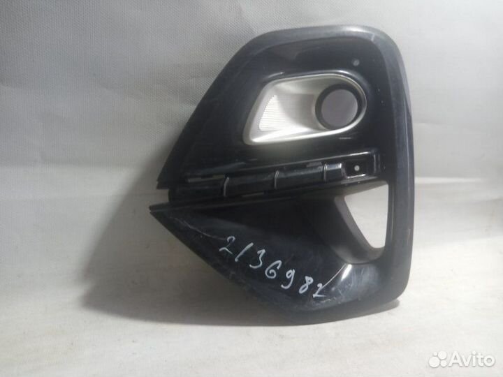 Накладка на туманку передняя левая Kia Sportage 4