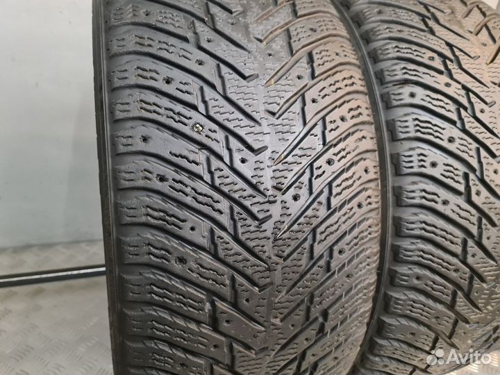 Nokian Tyres Hakkapeliitta 8 235/50 R17