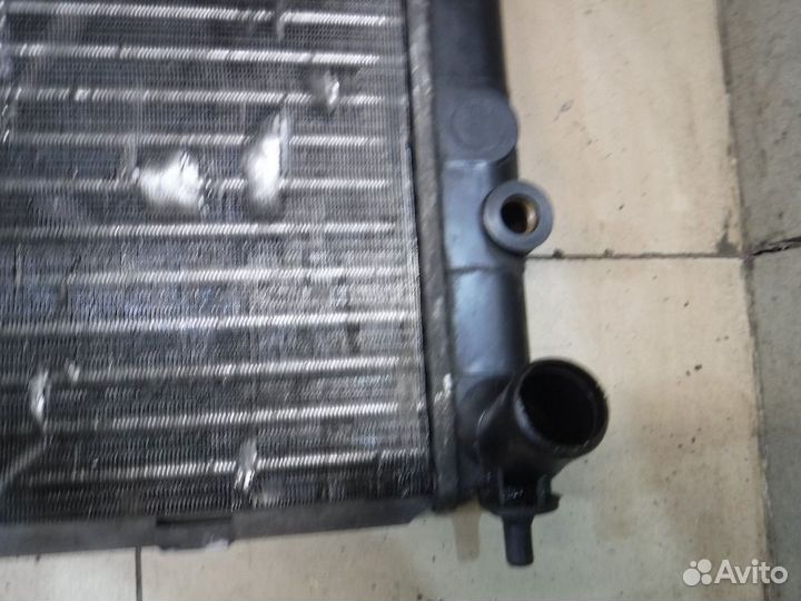 Радиатор основной Hyundai Starex