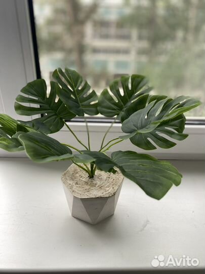 Искуственные цветы, зелень, домашние растения