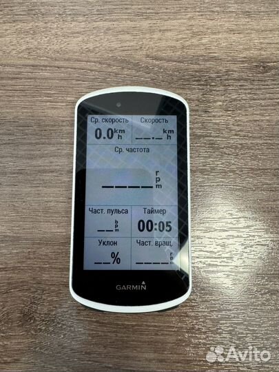 Garmin edge 1030 с креплением на руль и чехлом