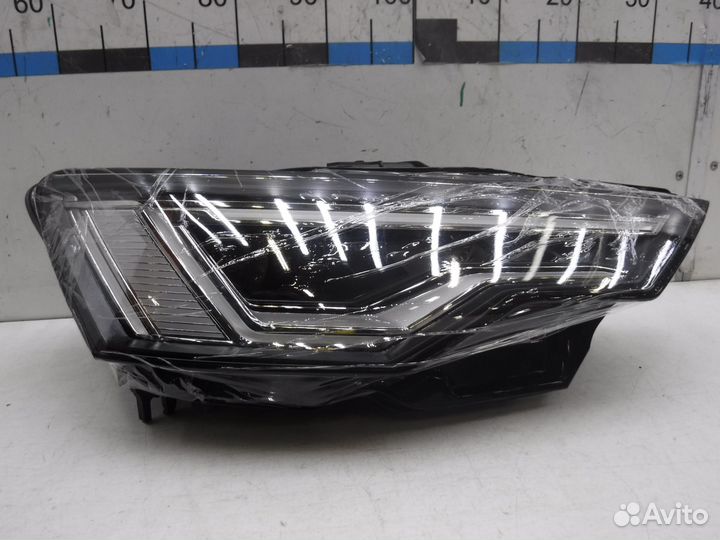 Фара правая на Audi A6