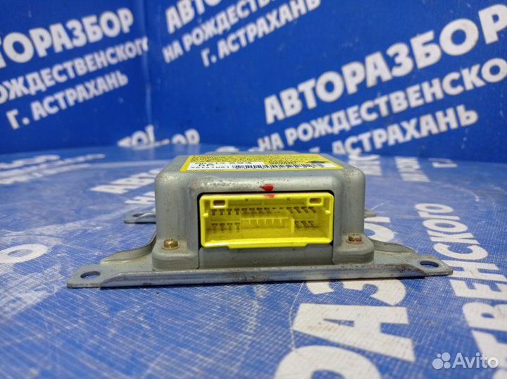 Блок управления airbag Mitsubishi Galant 8 седан