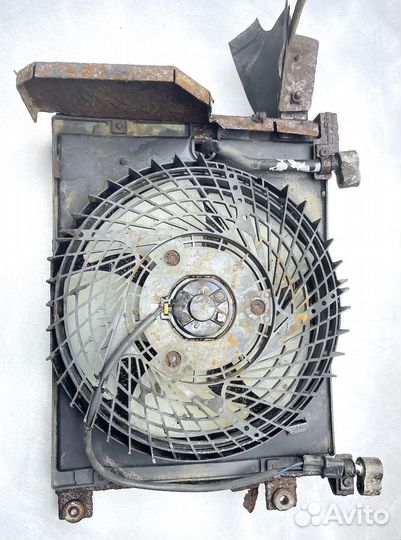 Мицубиси Радиатор охлаждения кондиционера воздуха