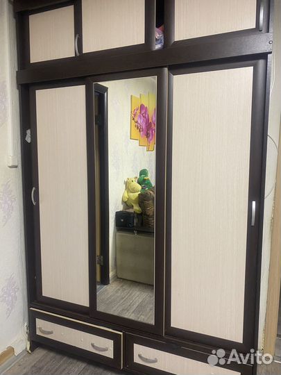Шкаф купе с зеркалом бу