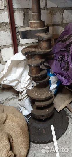 Продам коленвал газ 53,66