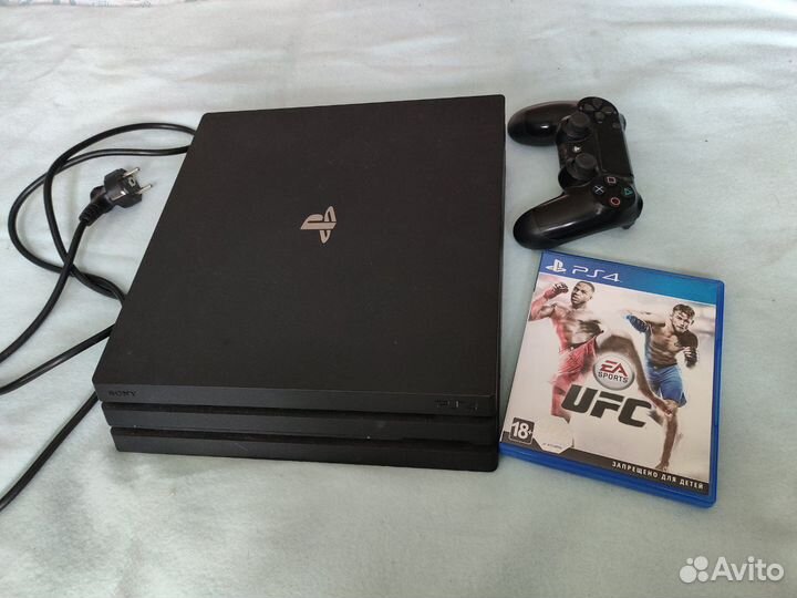 Sony playstation 4 PS4 pro