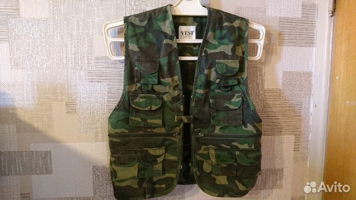 Куртка без рукавов