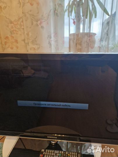 Телевизор samsung