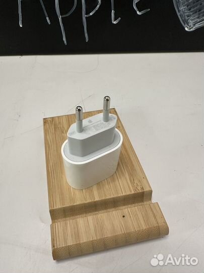 Apple 20w usb c Power adapter