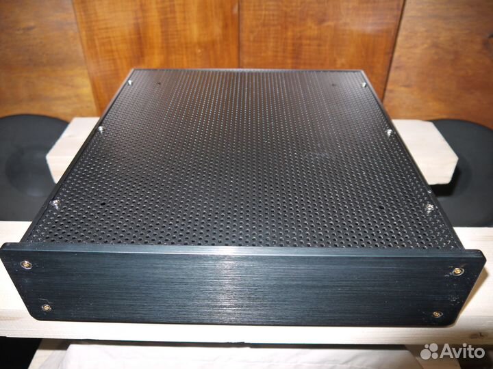 Корпус для усилителя