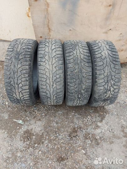 Nokian Tyres Nordman 4 215/60 R16