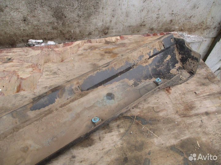 Накладка на порог Mitsubishi Outlander XL