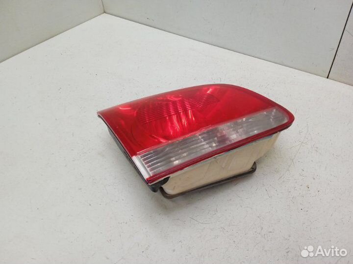 Фонарь задний левый Volkswagen Touareg GP 3.2 2003