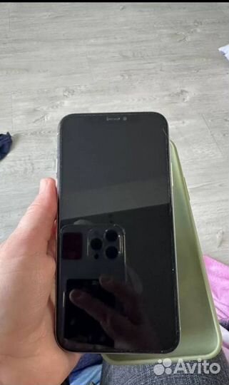 iPhone X, 256 ГБ