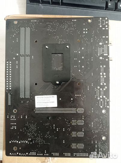 Asus H81M-Plus с процессором