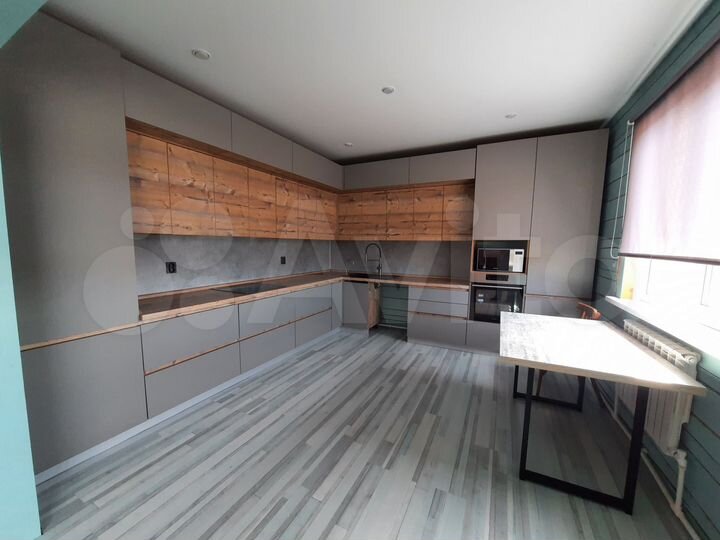 Дом 107 м² на участке 10 сот.