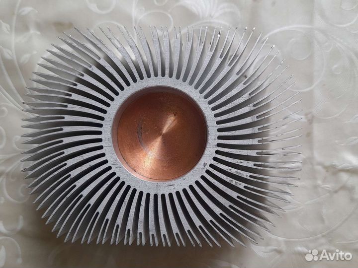 Радиатороры охлаждения микросхем процес транзистор