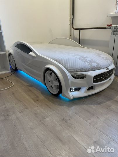 Кровать машина+шкаф Futuka