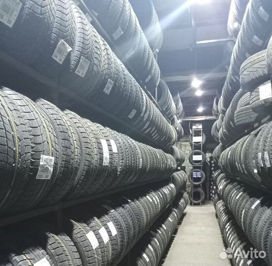 Nokian Tyres Hakkapeliitta R2 215/65 R16 100P