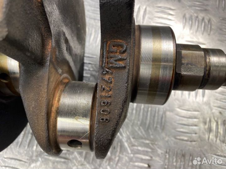 Коленвал Opel Ascona C 16N