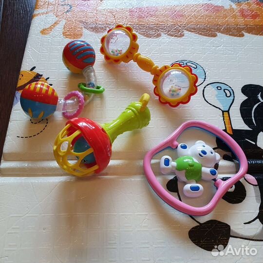 Детские развивающие игрушки