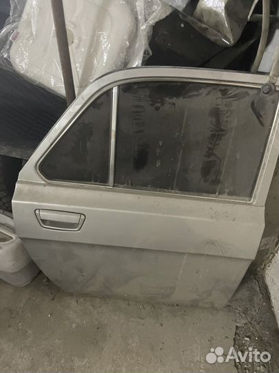 Дверь 31105 в сборе целиком