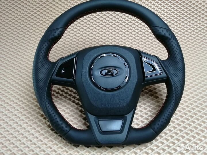 Руль Лада Нива анатомический+ красная строчка