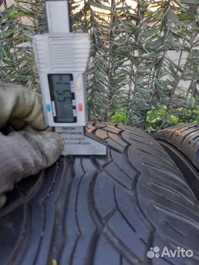 Yokohama Parada Spec-X 225/65 R17