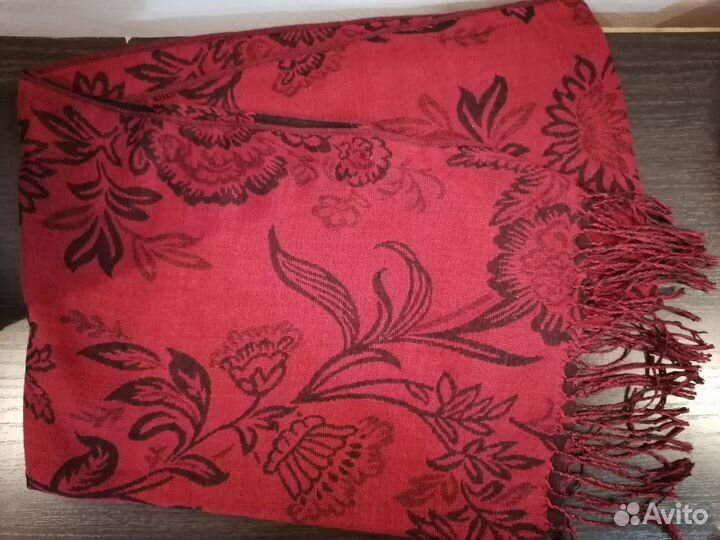 Шарфы и палантины