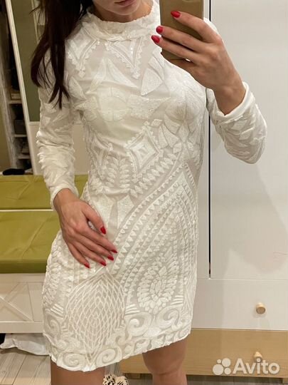 Платье с пайетками