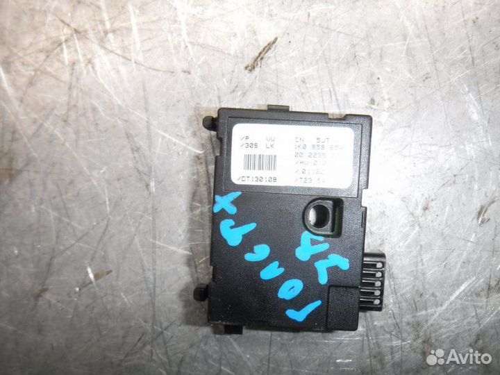 Датчик угла поворота рулевого колеса Volkswagen