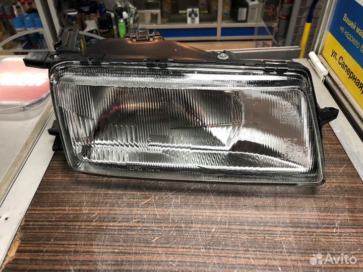 Фара правая Vectra A 88-92
