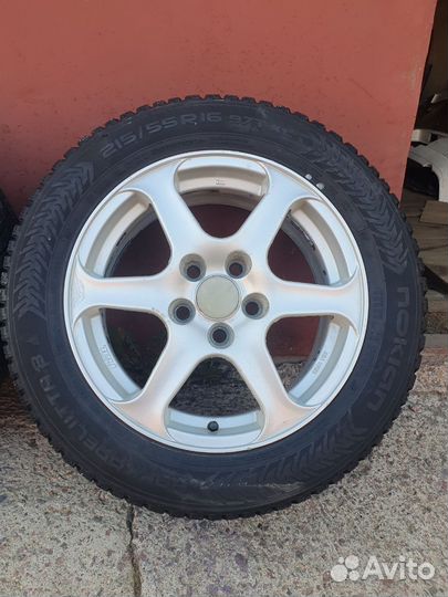 R16 Nokian Tyres Hakkapeliitta 8 215/55, PCD 5x114.3 DIA 66.1