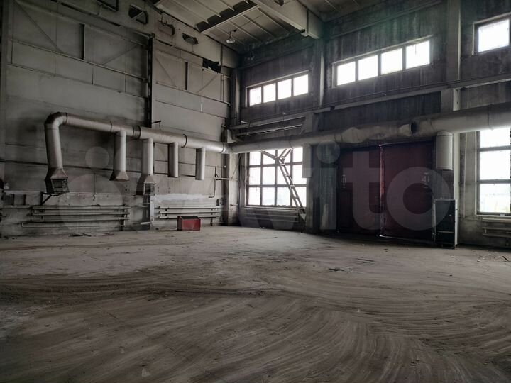 Помещения 31-1200 м2