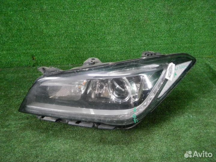 Фара левая Genesis G80