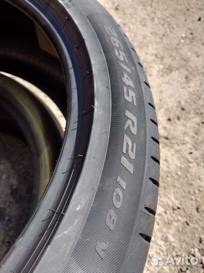 Pirelli P Zero PZ4 265/45 R21 108V