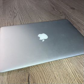 Apple MacBook Air 13 early 2015