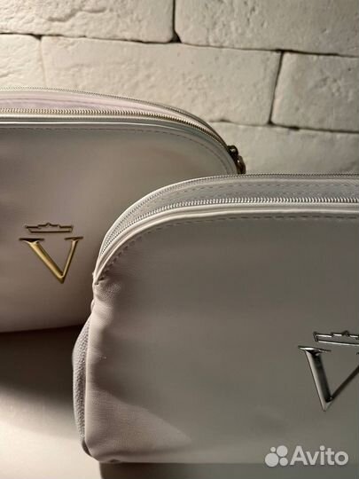 Косметичка Valmont
