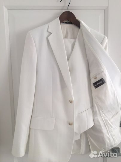 Мужской свадебный белый костюм 46