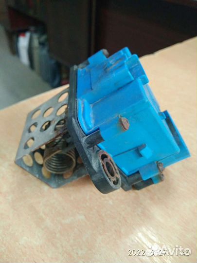 Блок управления вентилятором Peugeot Citroen