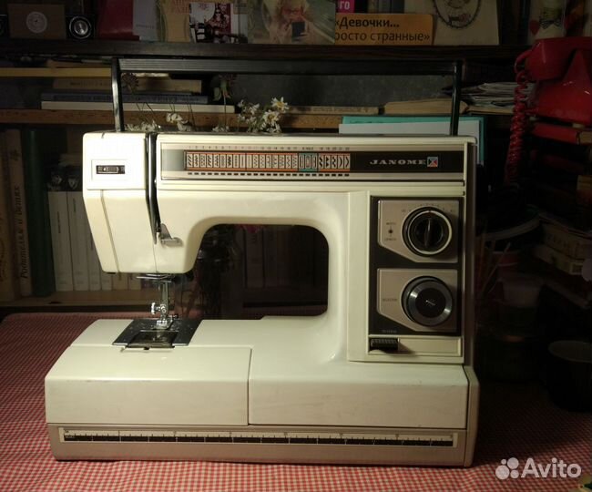 Швейная машинка Janome