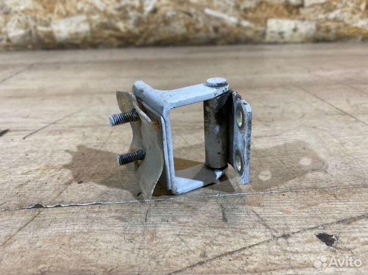 Петля крышки багажника Lifan Smily хэтчбэк 1.3