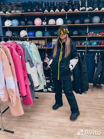 Горнолыжная куртка