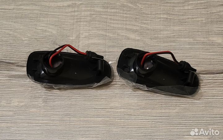 Динамические поворотники Mercedes Benz W210 Vito