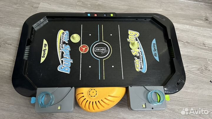 Настольный аэрохоккей