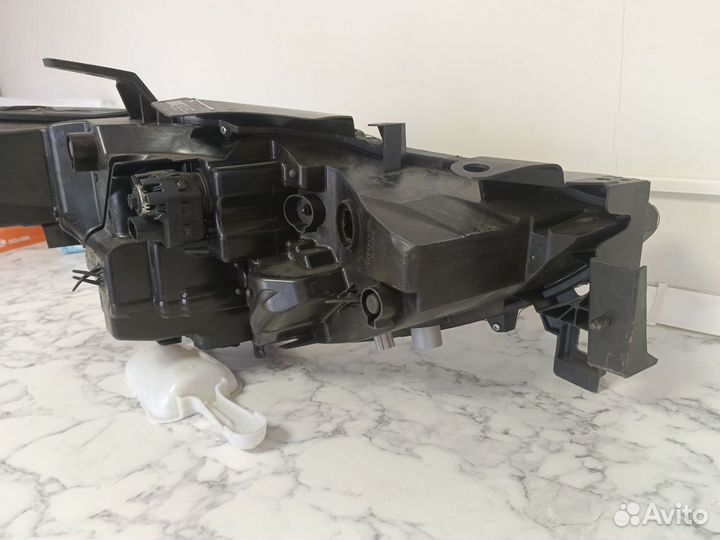 Фара передняя левая Mazda Cx-5 2 2017-2021