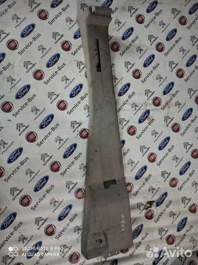 Обшивка центральной стойки салона peugeot boxer