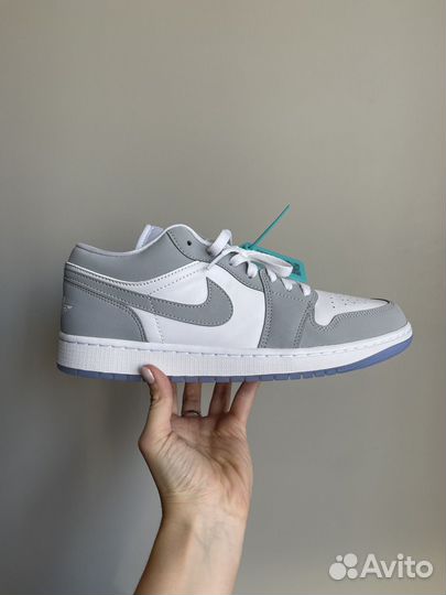 Air Jordan 1 Low wolf grey