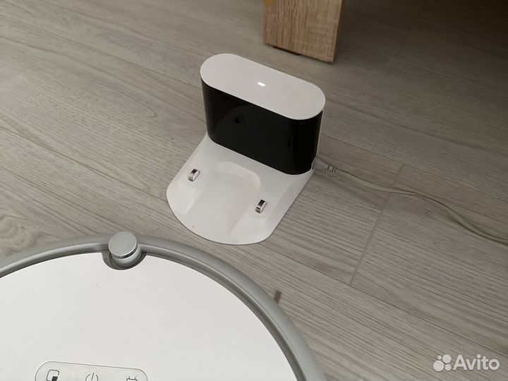 Робот пылесос Xiaomi Vacuum Cleaner